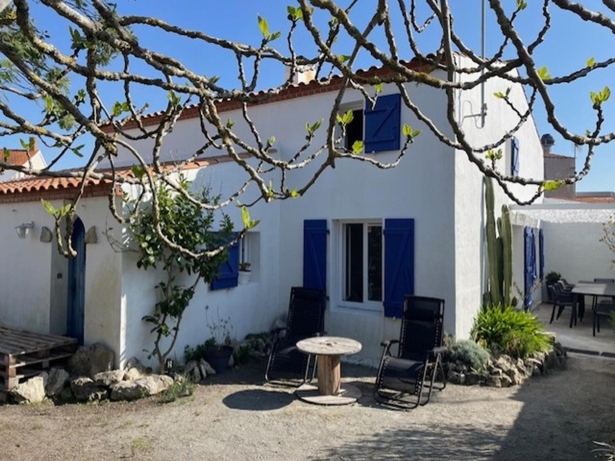 Maison Confortable A Barbatre, Pres De La - Fr-1-823-148 Holiday home Barbatre